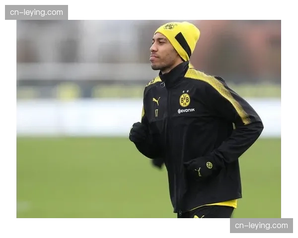 转会动态:多家媒体报道,马赛前锋维蒂尼亚已同意夏季加盟英超球队 转会动态:多家媒体报道,马赛前锋维蒂尼亚已同意夏季加盟英超球队