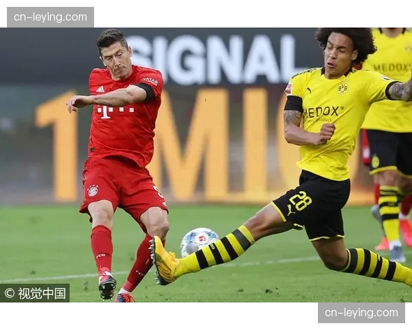 国家德比实时：穆西亚拉第28分钟推射破门，拜仁1-0领先多特